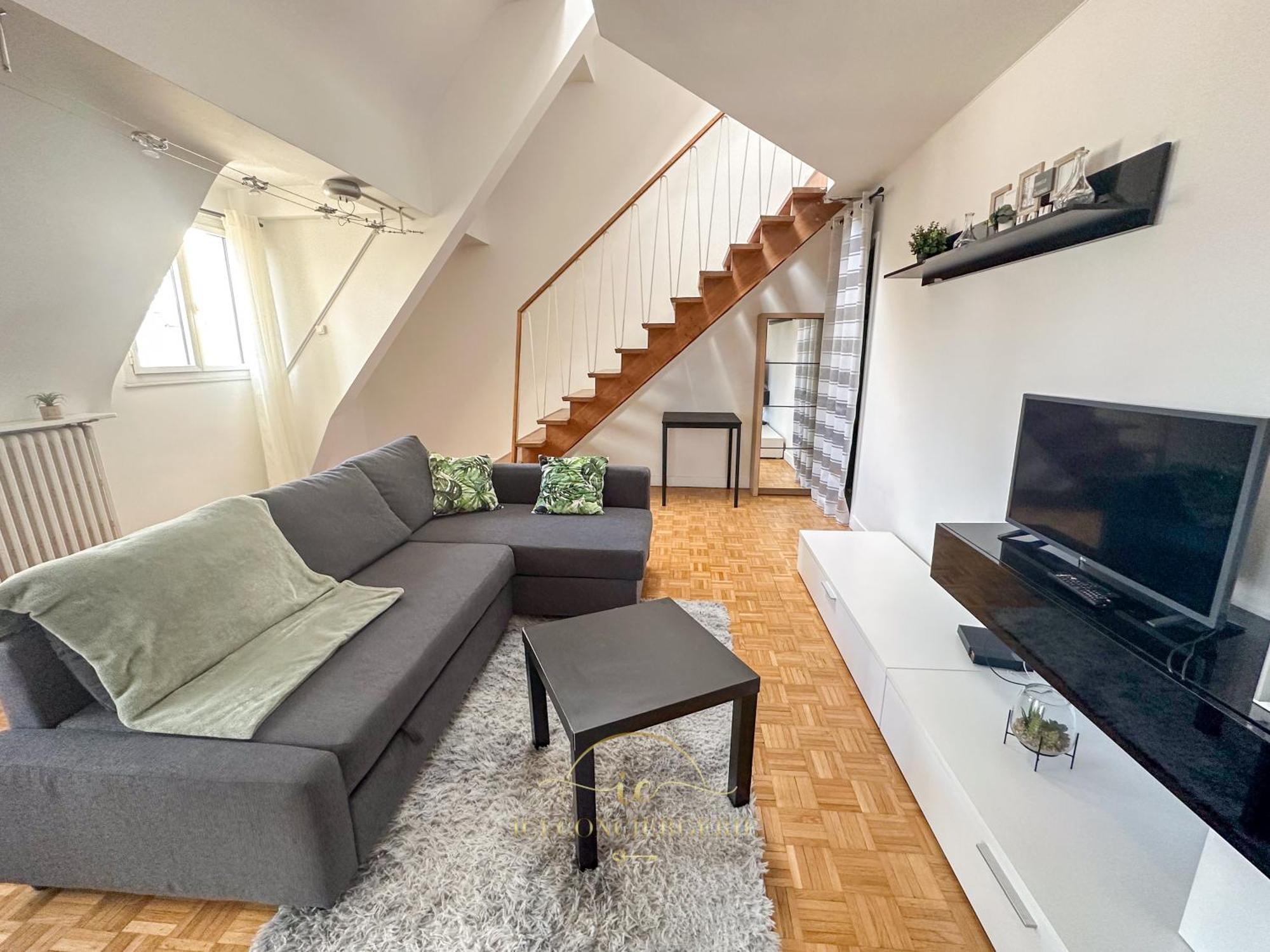 Le Cocon Versaillais Apartment แวร์ซาย ภายนอก รูปภาพ